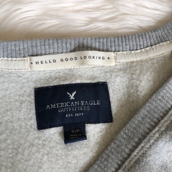 AE gray penguin 🐧 sweater - Picture 7 of 8